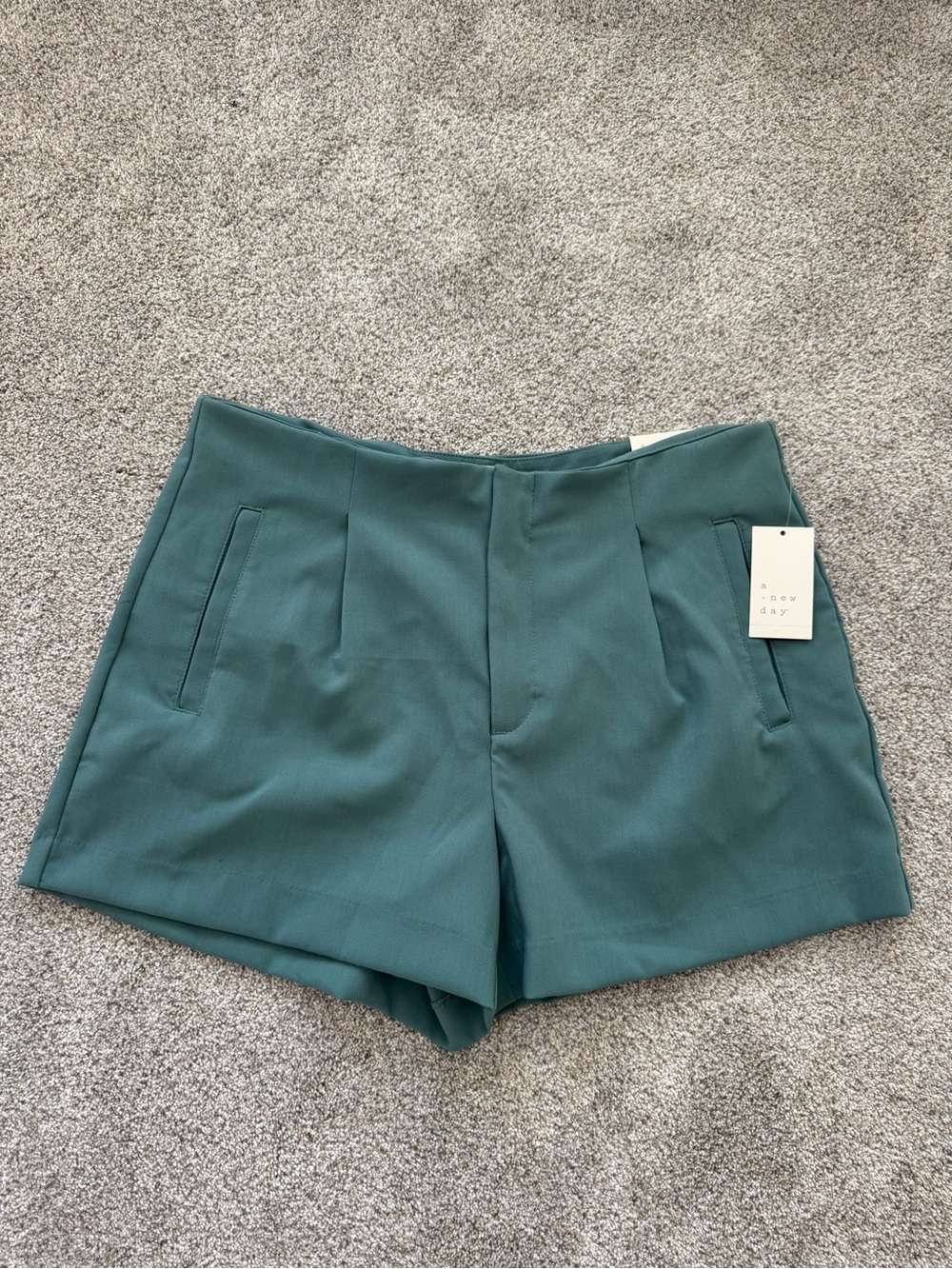 NWT A New Day Midi Shorts, Size 16 | Old Money Preppy Country Club Chic